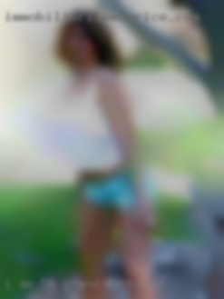 I am 5'6 and love a petite in Grand Forks, ND woman. I am 5'6 and love a petite in Grand Forks, ND woman.